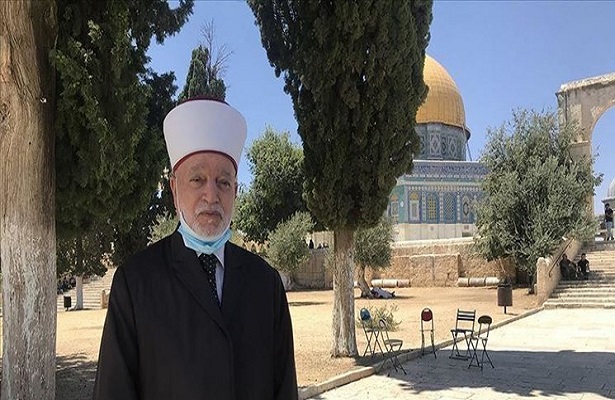 Uzlaşmacıların El Aksa Camii’ne Girişi İşgalcilerin Girişinden Farklı Değil