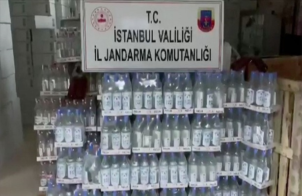 İstanbul’da 1500 litre sahte içki ele geçirildi