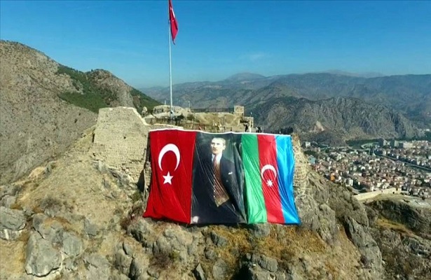 Amasya’dan Azerbaycan’a bayraklı destek