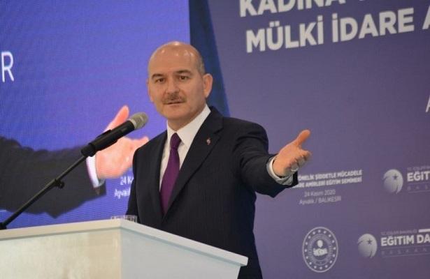 Bakan Soylu: Kadını vuracağına kendini vur, delikanlısın ya