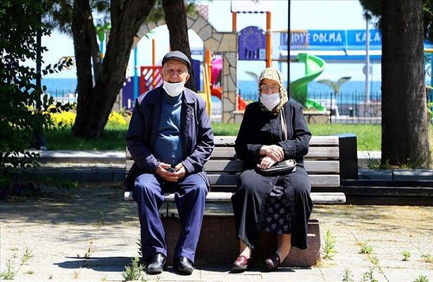 Erzurum’da 65 yaş üstüne sokağa çıkma kısıtlaması