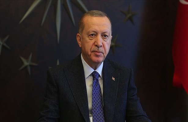 Cumhurbaşkanı Erdoğan: Öğretmenlerimizin mali ve sosyal imkanlarını güçlendirmeyi kendimize vazife addediyoruz