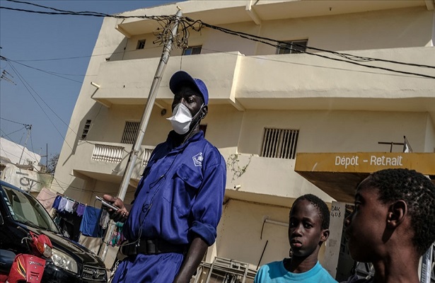 Senegal’de Kovid-19 salgını nedeniyle kısmi OHAL ilan edildi