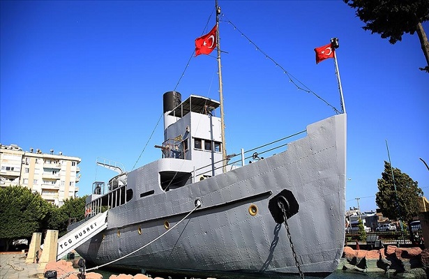 Çanakkale destanının simgelerinden Nusret Mayın Gemisi tarihe ışık tutuyor