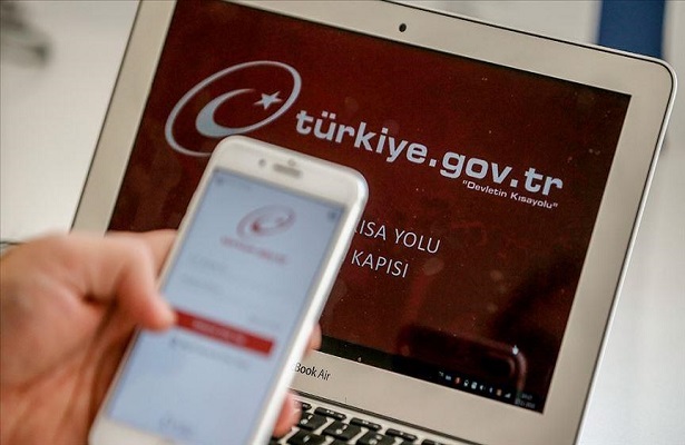 65 yaş üstü vatandaşlara yönelik ‘adrese teslim e-Devlet şifresi’ hizmeti Türkiye genelinde başvuruya açıldı