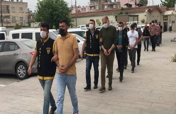 Adana’da 22 firari cezaevine gönderildi