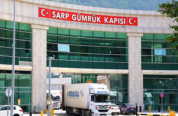 Sarp Sınır Kapısı karşılıklı yaya geçişlerine açıldı