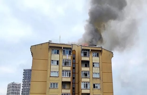 Başakşehir’de yangın paniği! Ekipler yönlendirildi