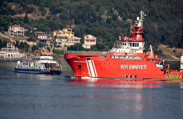 Yangın bölgelerine destek için yola çıkan Nene Hatun Acil Durum Müdahale Gemisi Çanakkale Boğazı’na ulaştı