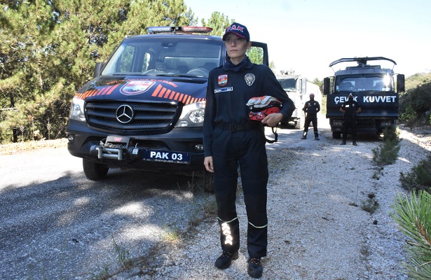 Polis Arama Kurtarma ekipleri Muğla’daki orman yangınlarında görev alıyor