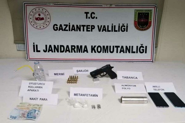 Uyuşturucu ile yakalanan şüpheli gözaltına alındı