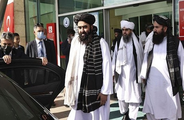 Türkiye’den Taliban’a temkinli yaklaşım: Tanıma yok