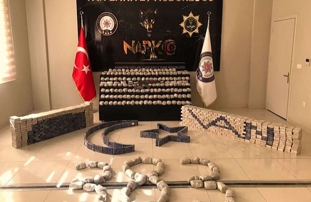 Van’da bir haftada 388 kilogram uyuşturucu ele geçirildi