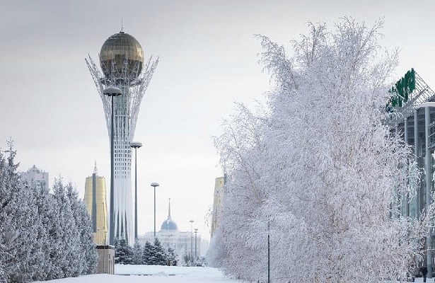 Kazakistan, Omicron varyantı belirlenen ülkelerden gelenlere ev karantinası uygulayacak