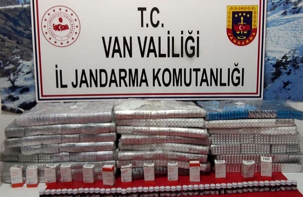 Van’daki “torbacı” operasyonunda 13 kişi tutuklandı