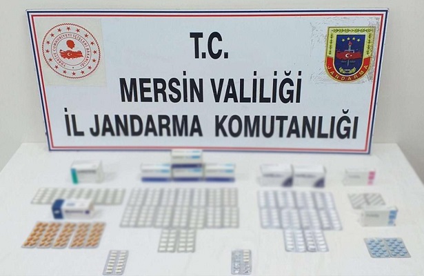 Mersin’de 450 adet sentetik uyuşturucu hap ele geçirildi