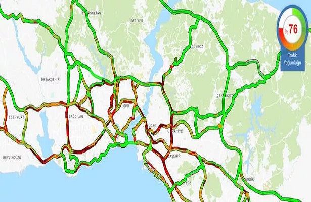 İstanbul’da trafik kilit! Yoğunluk yüzde 76 oldu