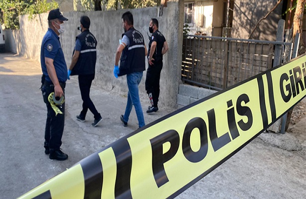 Malatya’da polis memuru evinde ölü bulundu