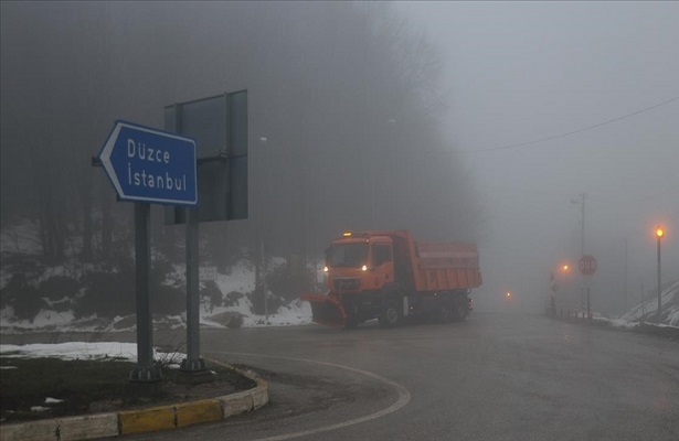 Bolu Dağı’nda yoğun sis etkili oluyor