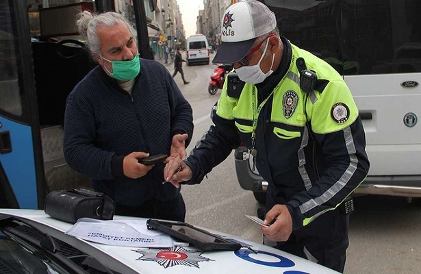 Trafik denetimlerinde 15 bin sürücüye ceza