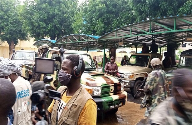 Mali’deki cunta, ülkede konuşlu Danimarka askerinin derhal ayrılmasını istiyor