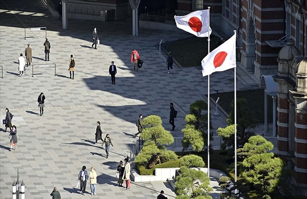 “Vaka sayıları görülmemiş oranda yükseliyor.” Japonya’da kısmi OHAL gelebilir