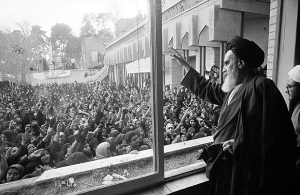 İran İslam Devrimi: 1 Şubat 1979’da Humeyni’nin İran’a dönüşüne tanıklık etmek