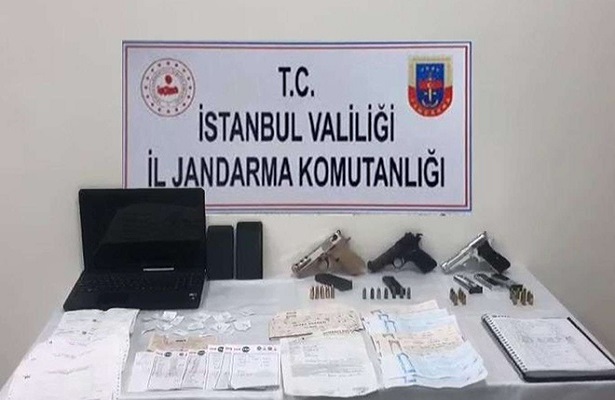 İstanbul’da tefeci operasyonda 4 kişi yakalanarak adliyeye sevk edildi