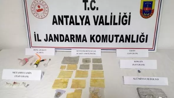 Yolcu otobüsüne uyuşturucu operasyonu