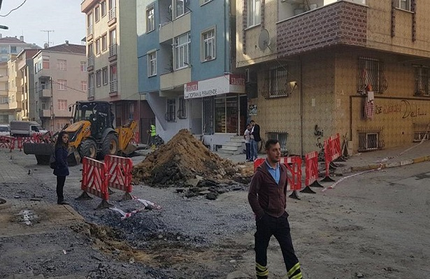 Doğalgaz borusu delindi, yürekler ağza geldi