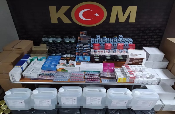 İzmir merkezli kaçak ilaç operasyonu: 23 kişi yakalandı