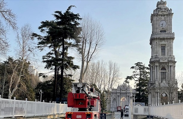 Dolmabahçe Sarayı’nın marangozhanesinde yangın