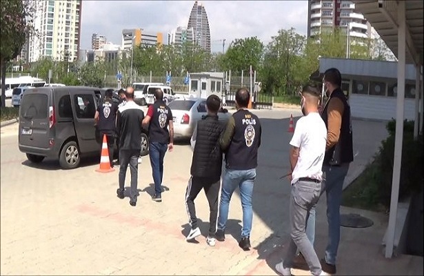 Mersin merkezli dolandırıcılık operasyonu: 5 zanlı tutuklandı