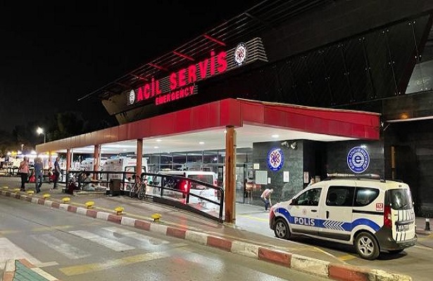 İzmir’de eşi tarafından silahla vurulan kadın hayatını kaybetti