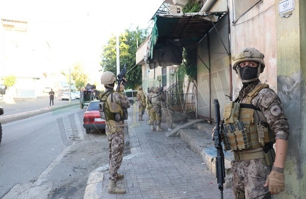 Şanlıurfa’da uyuşturucu satıcılarına yönelik operasyonda 22 zanlı tutuklandı