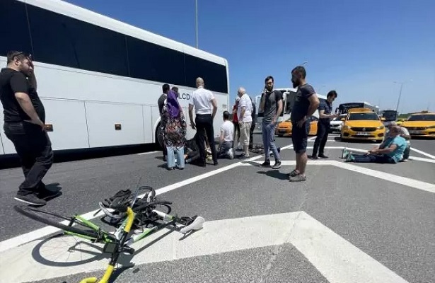 İstanbul’da taksinin çarptığı bisikletli hastanede hayatını kaybetti