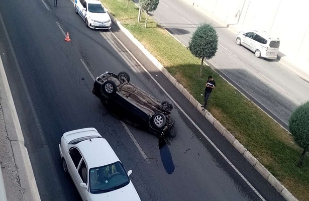 Batman’da devrilen otomobil sürücüsü yaralandı