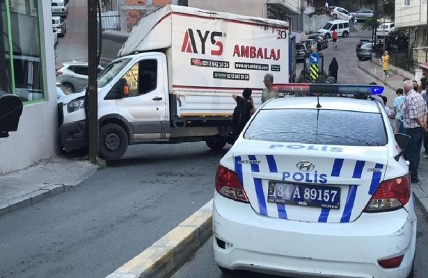 Şişli’de kamyonetin çarptığı kadının ayak parmakları koptu