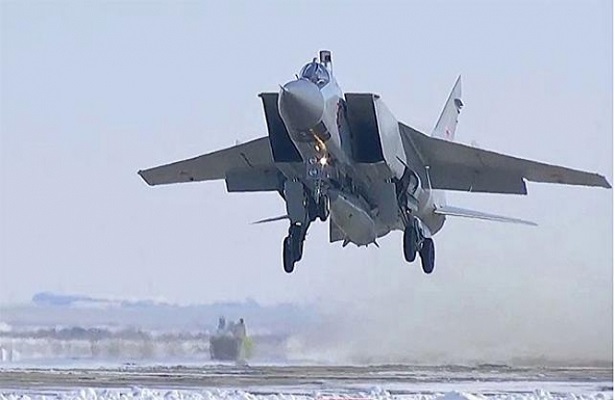 Rusya’da Mig-31 savaş uçağı düştü