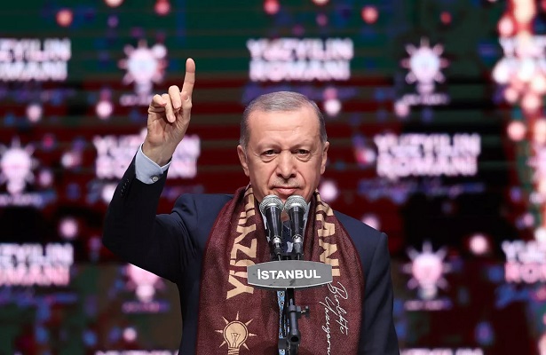 Başkan Erdoğan Romanlardan bir kez daha destek istedi