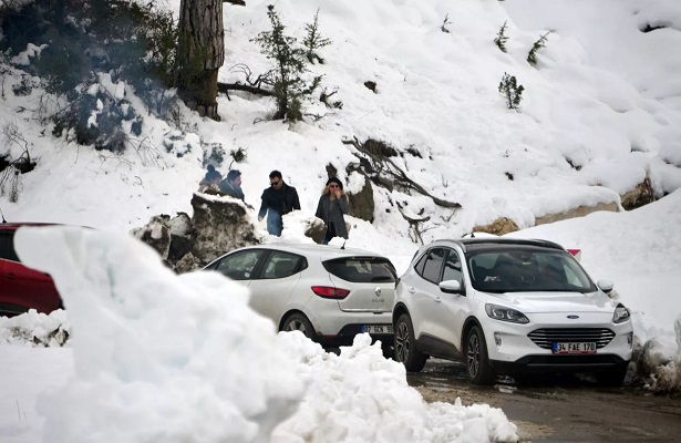 Antalya’da kar 115 santime ulaştı!