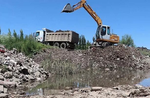 Kaçak hafriyat dökümüne 819 bin lira ceza