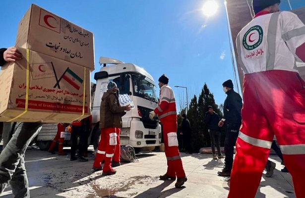 İran’ın Türkiyeli depremzedelere yardımları devam ediyor