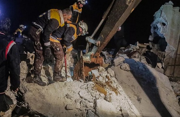 Suriye’deki depremde can kaybı 427’ye yükseldi