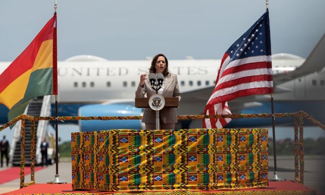 Çin korkusu ABD’yi sardı: Kamala Harris Afrika turuna başladı