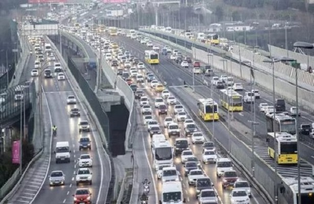 Bayram Tatili Sonrası Trafik Yoğunluğu