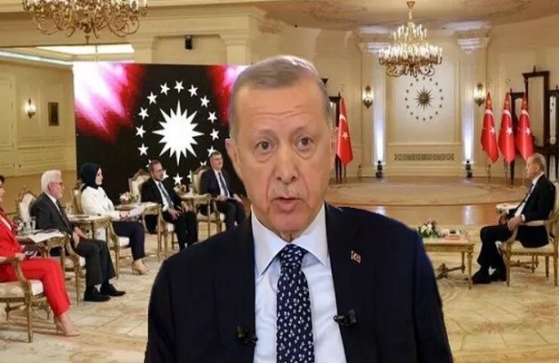 Erdoğan canlı yayında rahatsızlanınca neler yaşandı