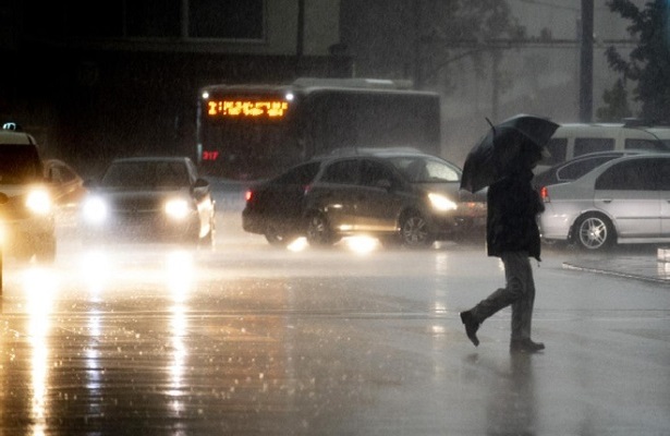 Meteorolojiden “kuvvetli gök gürültülü” sağanak uyarısı