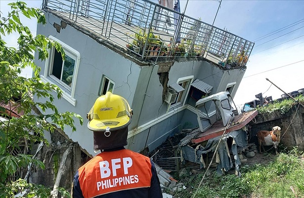 Filipinler’de büyük deprem!