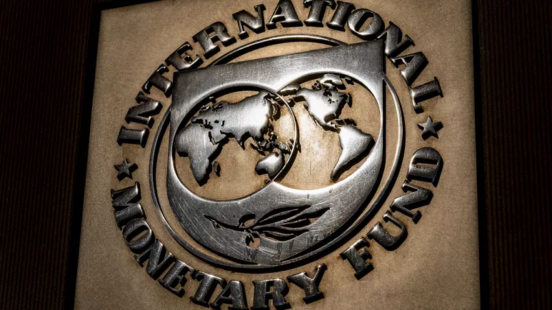 İflasın eşiğindeki Pakistan IMF’den 1,2 milyar dolarlık ilk kredi dilimini aldı